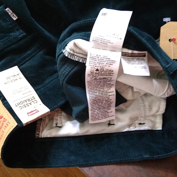 Levi's Classic straight Corduroy jeans size 33 deep fall green pants - Picture 8 of 9